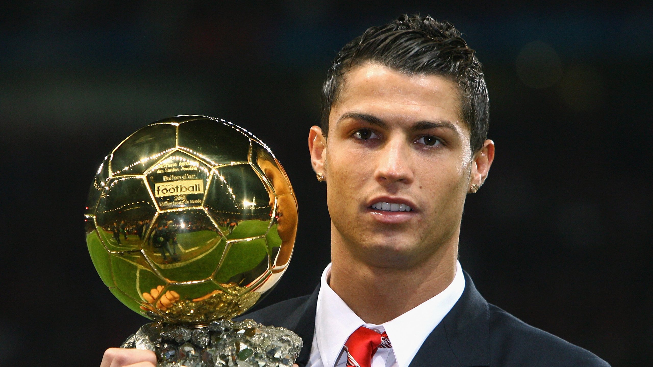 《ApexLegends》“极夜风暴”地图全新登场,战术无限升级!